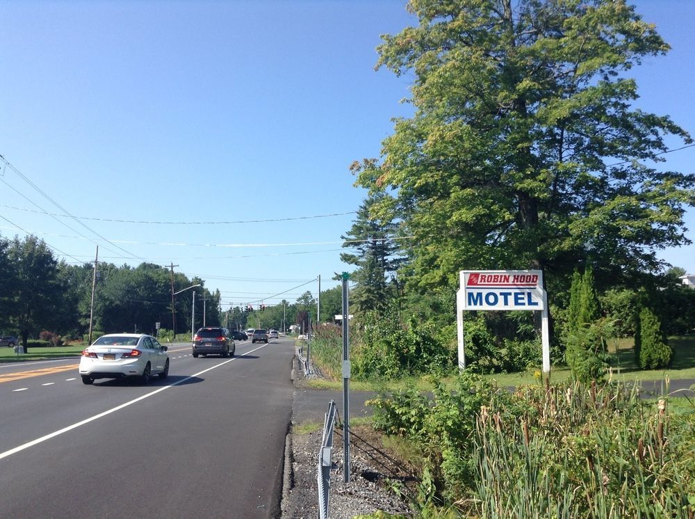 Robin Hood Motel Saratoga Springs Bagian luar foto